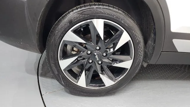 Kia Seltos 2023 Gasoline 1.6 Turbo 2WD Gravity
