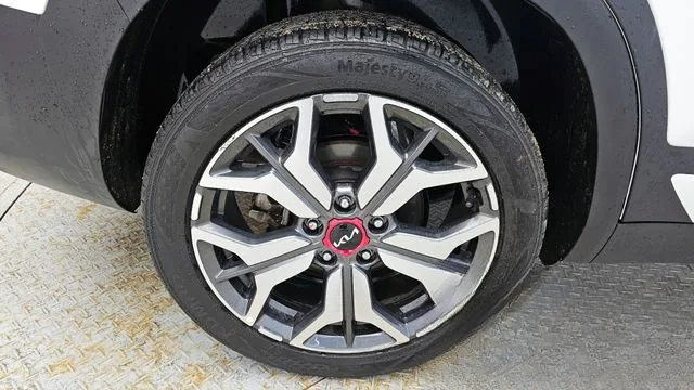 Kia Seltos 2023 Gasoline 1.6 Turbo 2WD Signature