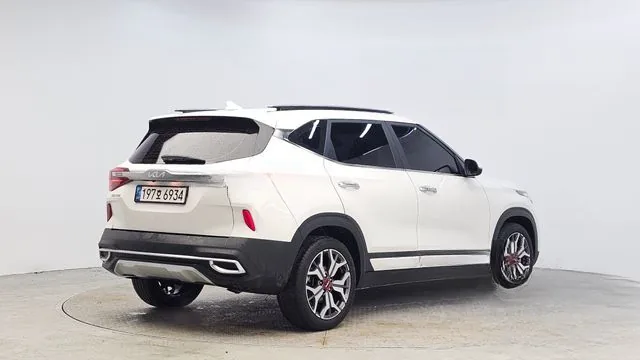 Kia Seltos 2023 Gasoline 1.6 Turbo 2WD Signature