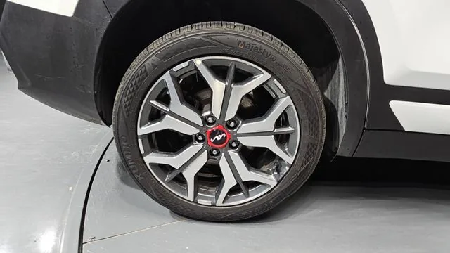 Kia Seltos 2023 Gasoline 1.6 Turbo 2WD Signature