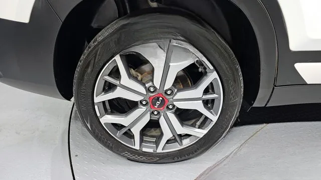 Kia Seltos 2023 Gasoline 1.6 Turbo 2WD Signature