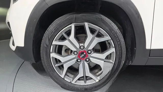 Kia Seltos 2023 Gasoline 1.6 Turbo 2WD Signature
