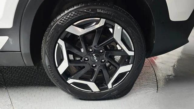 Kia Seltos 2023 Gasoline 1.6 Turbo 2WD Signature