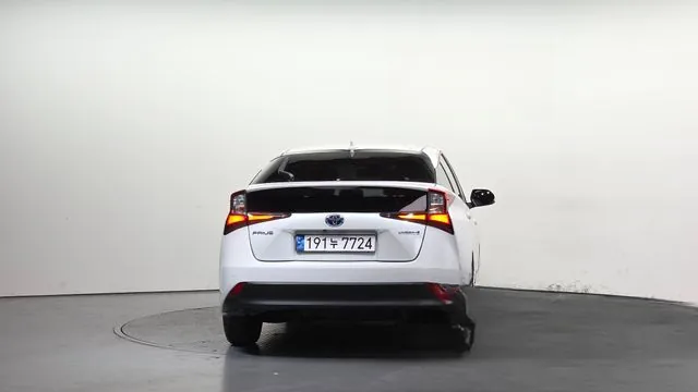 Toyota Prius 2022 1.8
