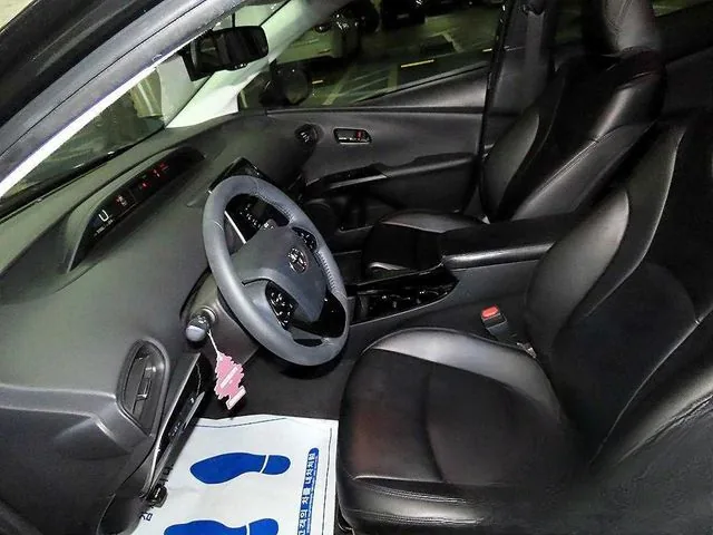 Toyota Prius 2022 1.8