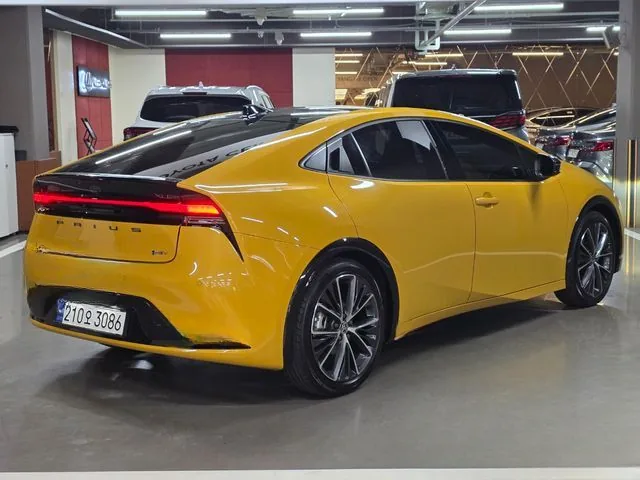 Toyota Prius 2024 2.0 XLE
