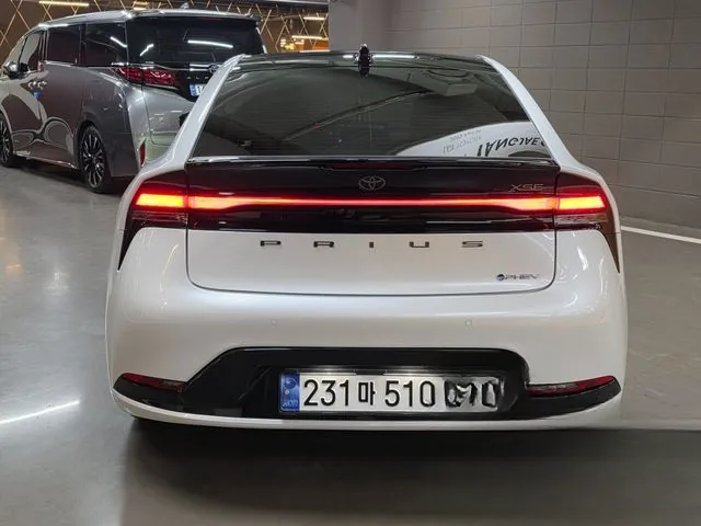 Toyota Prius 2024 2.0 PHEV XSE
