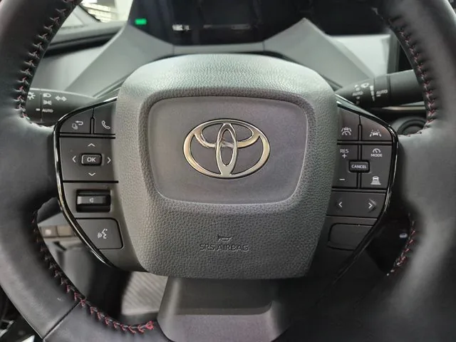 Toyota Prius 2024 2.0 PHEV XSE