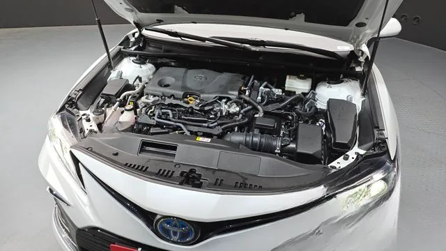 Toyota Camry 2024 2.5 XLE Hybrid