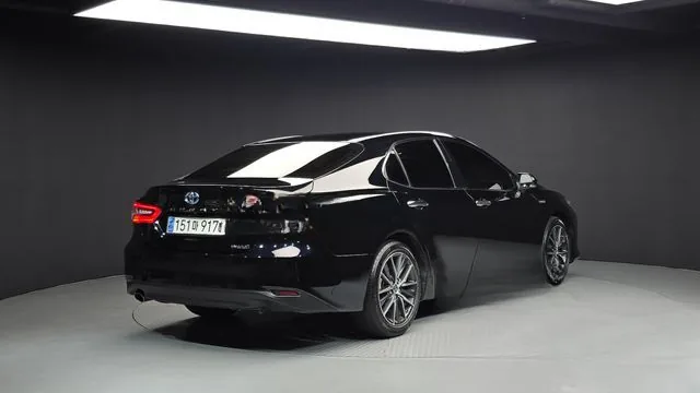 Toyota Camry 2023 2.5 XLE Hybrid