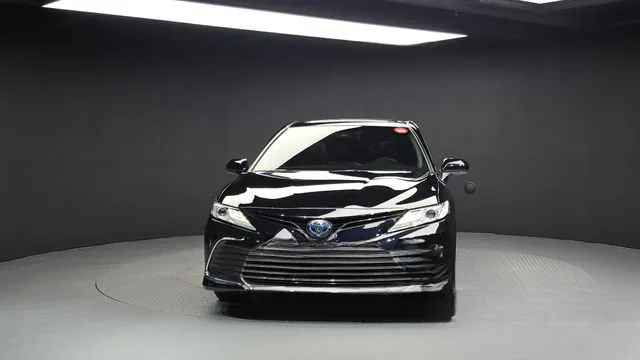 Toyota Camry 2023 2.5 XLE Hybrid