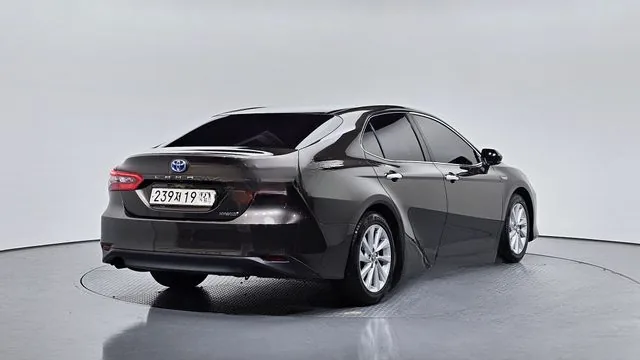 Toyota Camry 2022 2.5 LE Hybrid