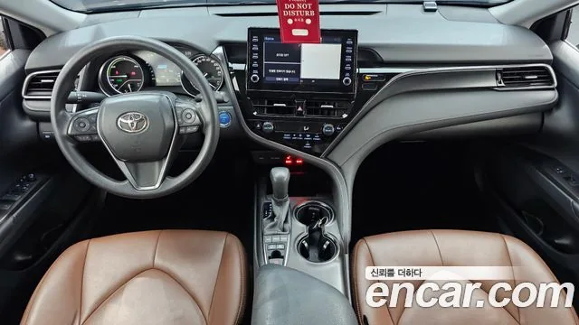 Toyota Camry 2022 2.5 LE Hybrid