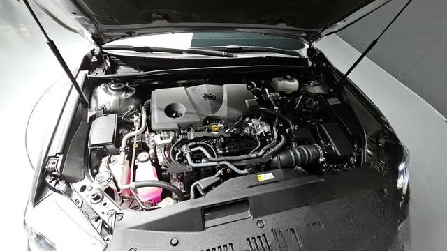 Toyota Camry 2024 2.5 LE Hybrid