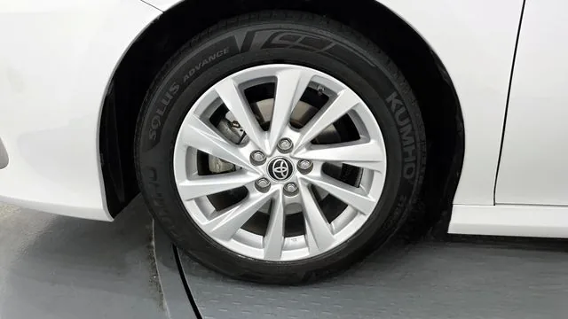 Toyota Camry 2022 2.5 LE Hybrid