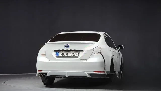 Toyota Camry 2023 2.5 XLE Hybrid