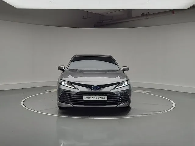 Toyota Camry 2022 2.5 LE Hybrid