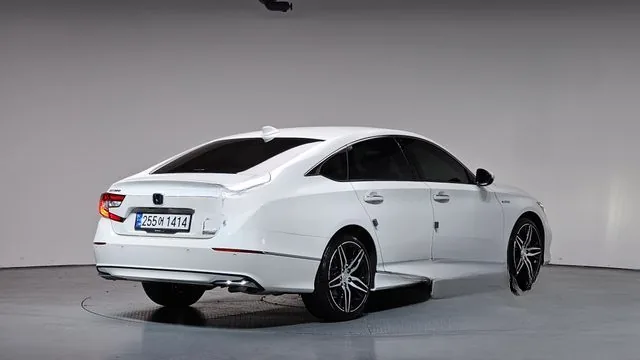 Honda Accord 2022 2.0 Hybrid Touring