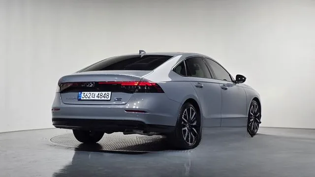 Honda Accord 2023 2.0 Hybrid Touring