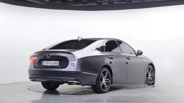 Honda Accord 2022 2.0 Hybrid Touring
