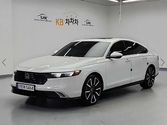 Honda Accord 2023 2.0 Hybrid Touring