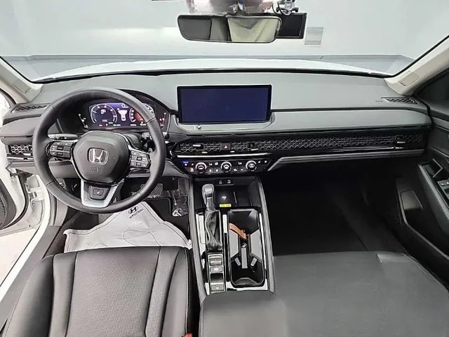Honda Accord 2023 2.0 Hybrid Touring