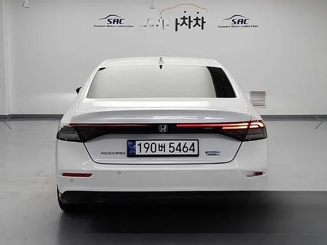 Honda Accord 2023 2.0 Hybrid Touring