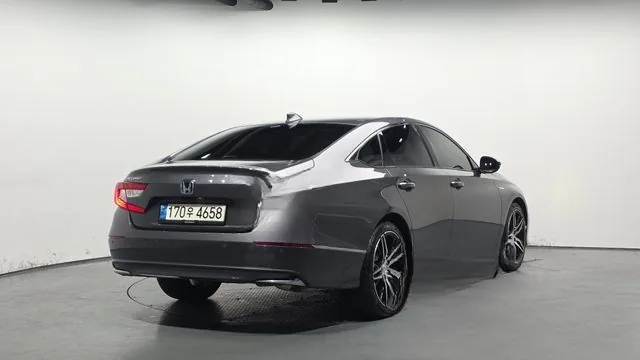 Honda Accord 2022 2.0 Hybrid Touring