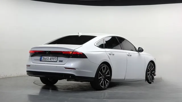Honda Accord 2023 2.0 Hybrid Touring