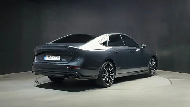 Honda Accord 2023 2.0 Hybrid Touring