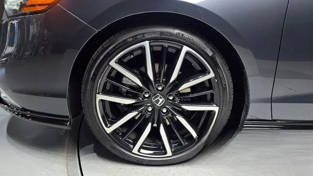 Honda Accord 2023 2.0 Hybrid Touring