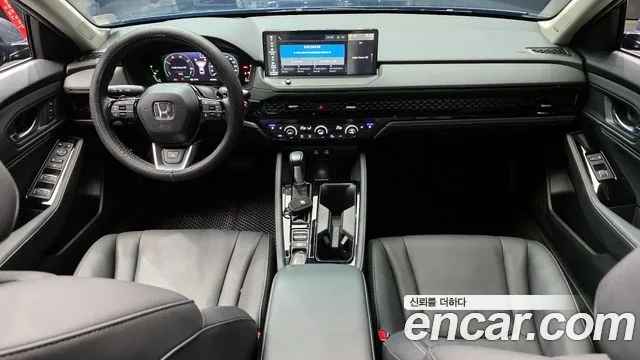 Honda Accord 2023 2.0 Hybrid Touring