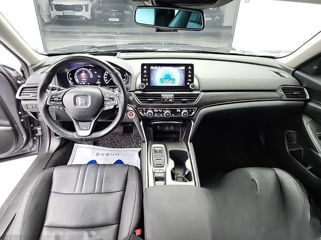 Honda Accord 2021 2.0 Hybrid Touring