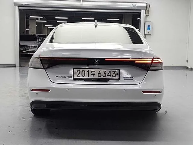 Honda Accord 2023 2.0 Hybrid Touring