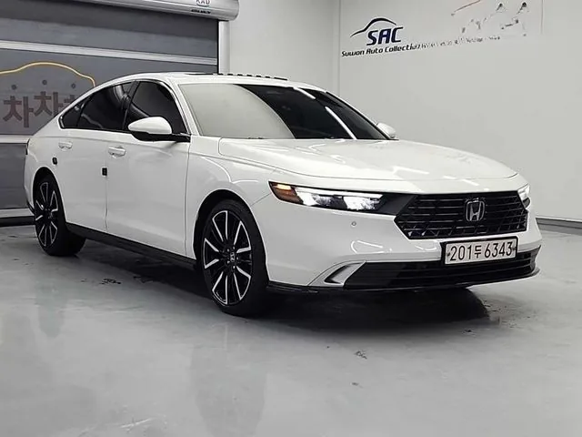 Honda Accord 2023 2.0 Hybrid Touring