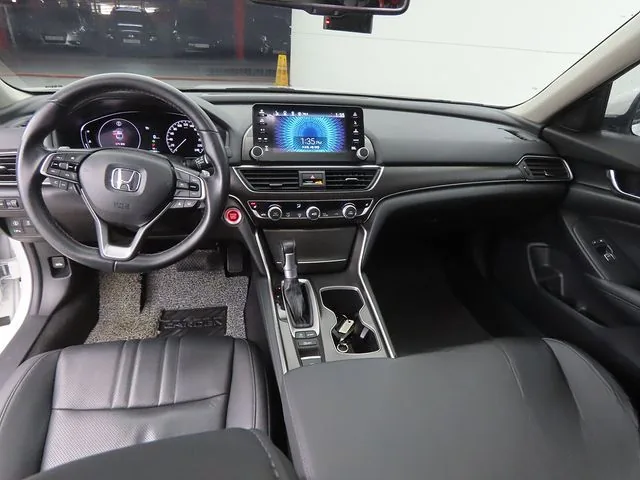 Honda Accord 2021 1.5 Turbo