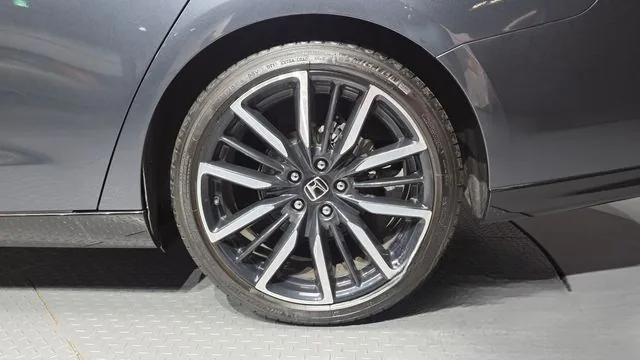 Honda Accord 2023 2.0 Hybrid Touring