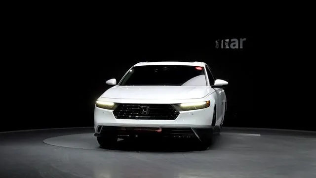 Honda Accord 2023 2.0 Hybrid Touring