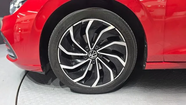 Volkswagen Golf 2023 2.0 TDI Prestige