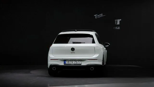 Volkswagen Golf 2023 2.0 GTI