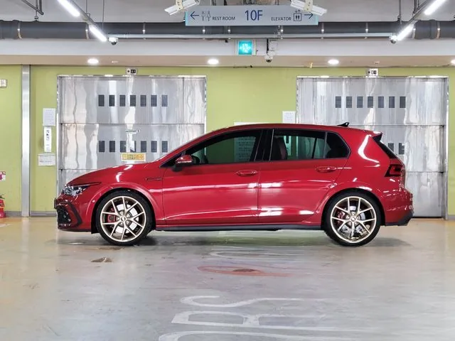 Volkswagen Golf 2023 2.0 GTI