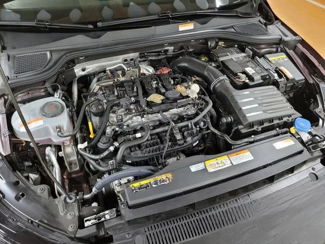 Volkswagen Golf 2023 2.0 GTI