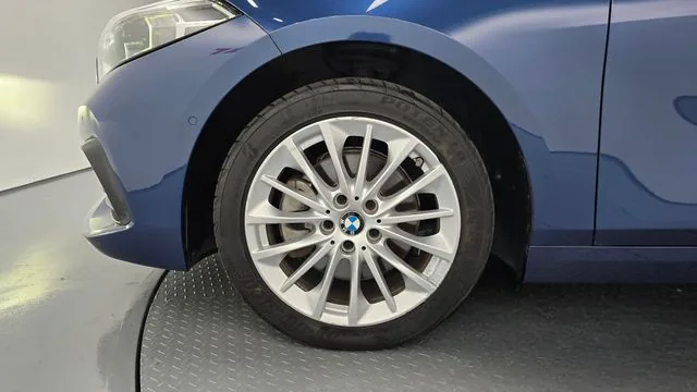 BMW 118d 2021 118d Joy