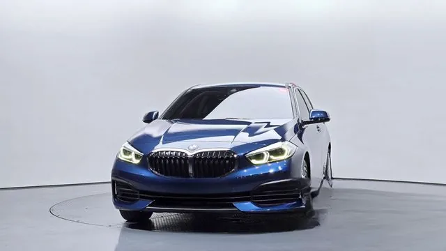 BMW 118d 2021 118d Joy