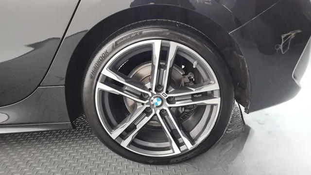 BMW 118d 2021 118d M Sport