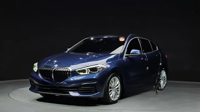 BMW 118d 2021 118d Joy