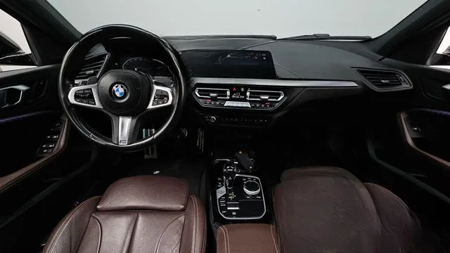BMW 118d 2021 118d M Sport
