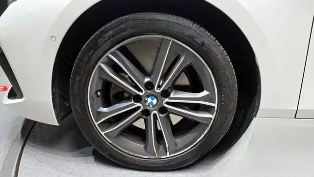 BMW 118d 2021 118d Sport