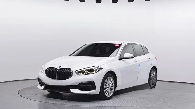 BMW 118d 2021 118d Joy