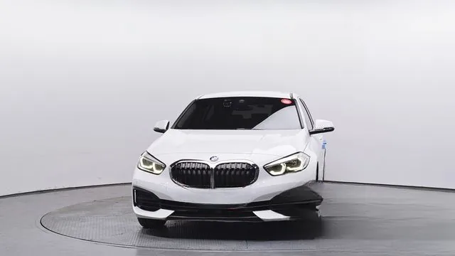 BMW 118d 2021 118d Joy